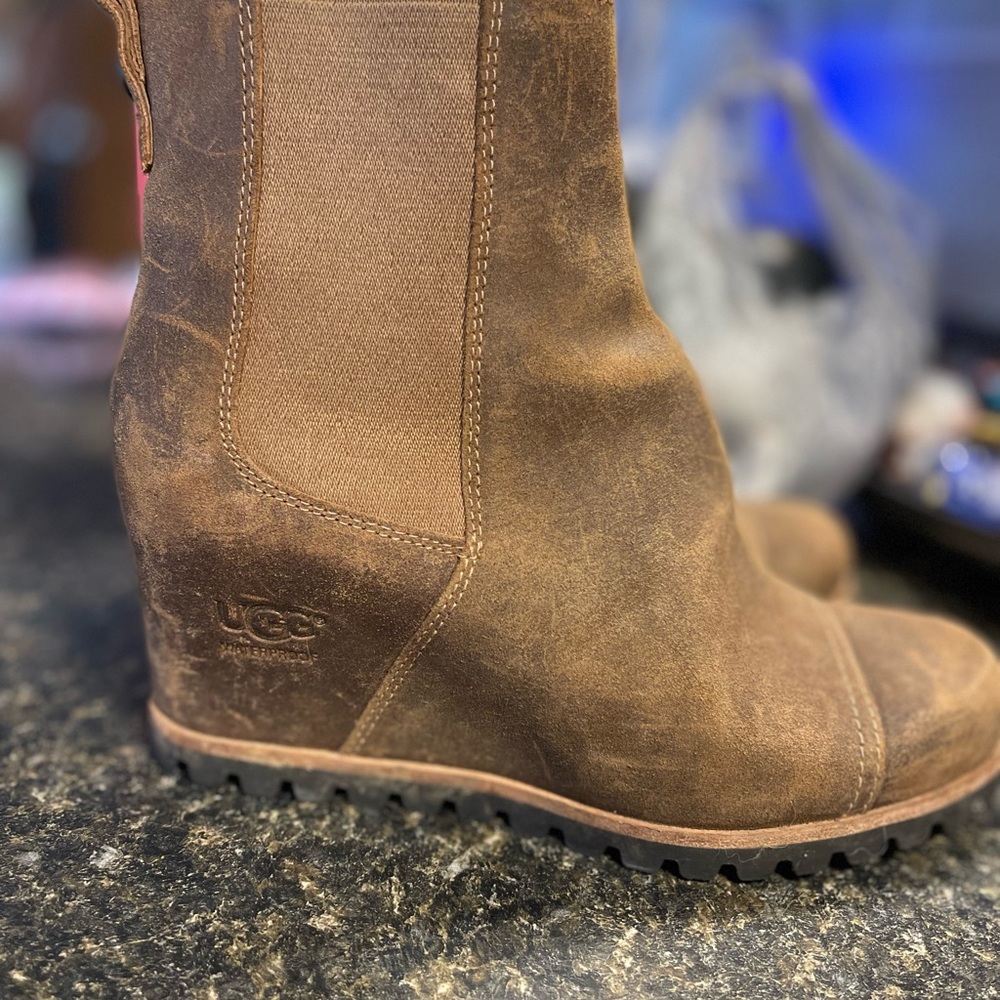 PAX WATERPROOF WEDGE BOOT IN CHIPMUNK LEATHER brand new